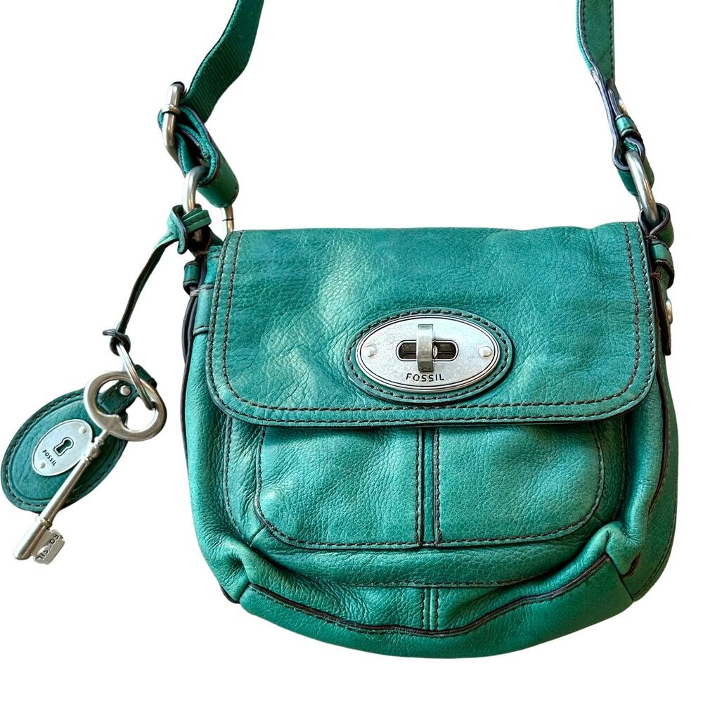 Fossil Maddox Teal Green Leather Crossbody Bag Key Charm Turnlock Y2K Vintage